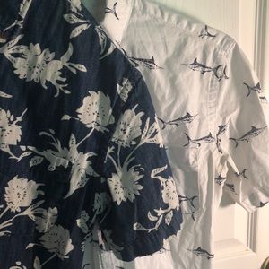 2 old navy beach shirts. Floral and fish